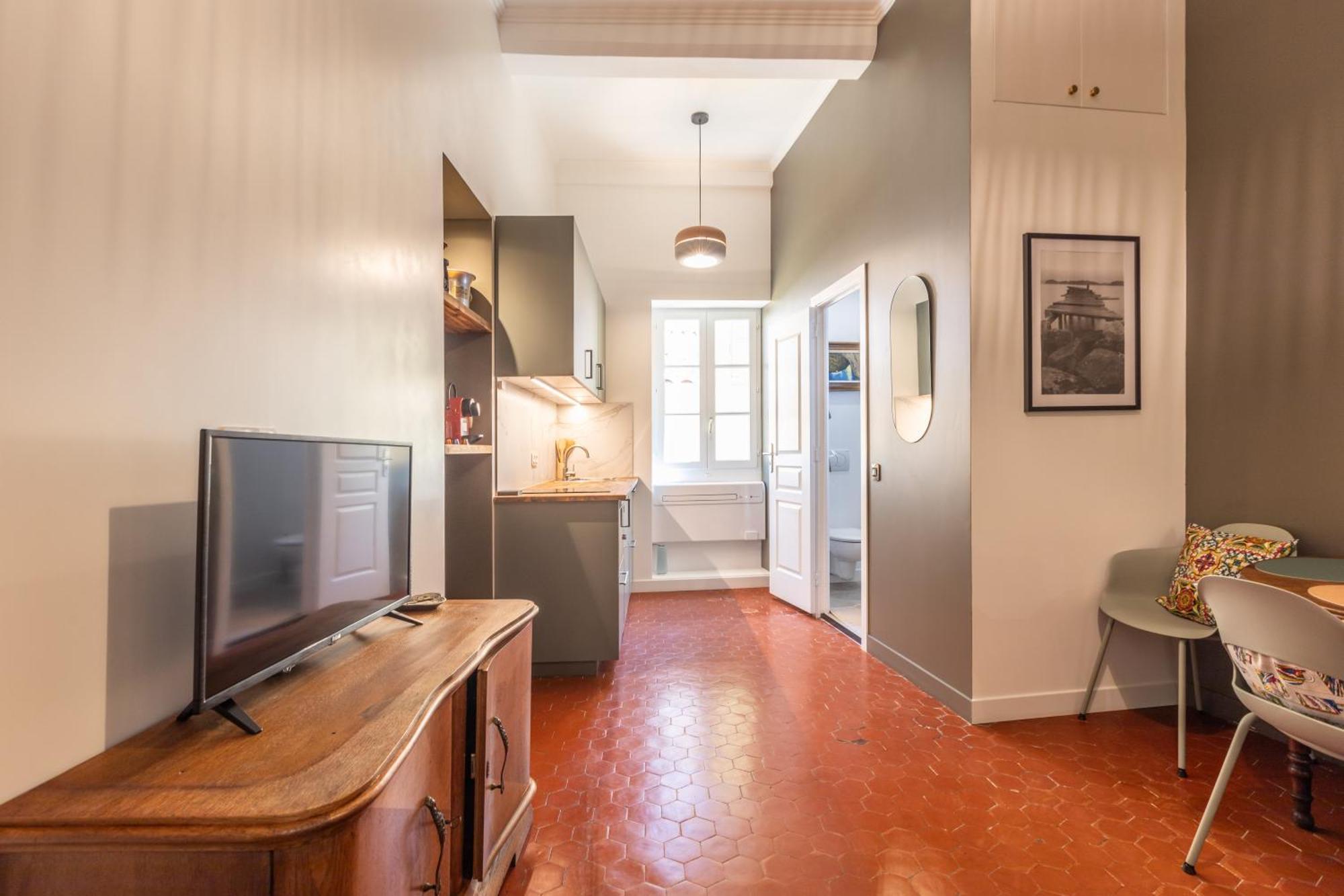Menton Old Town Apartment Екстериор снимка