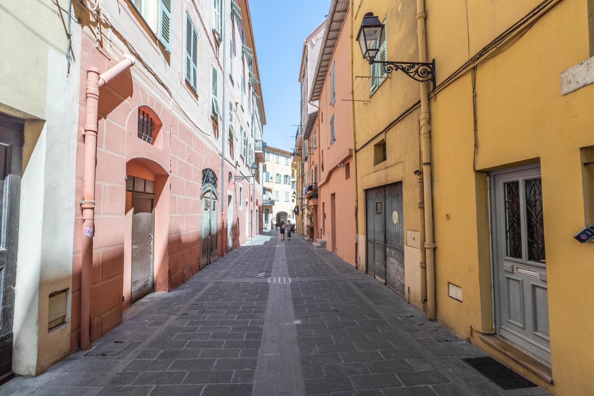 Menton Old Town Apartment Екстериор снимка