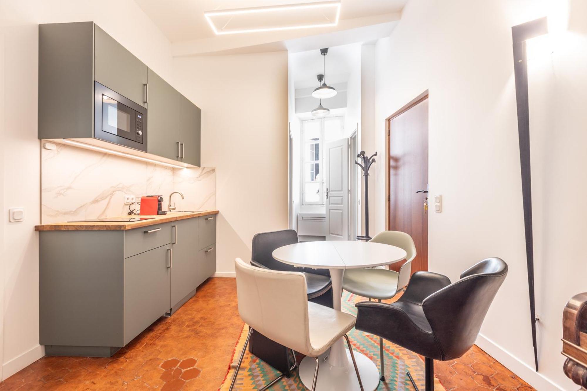 Menton Old Town Apartment Екстериор снимка
