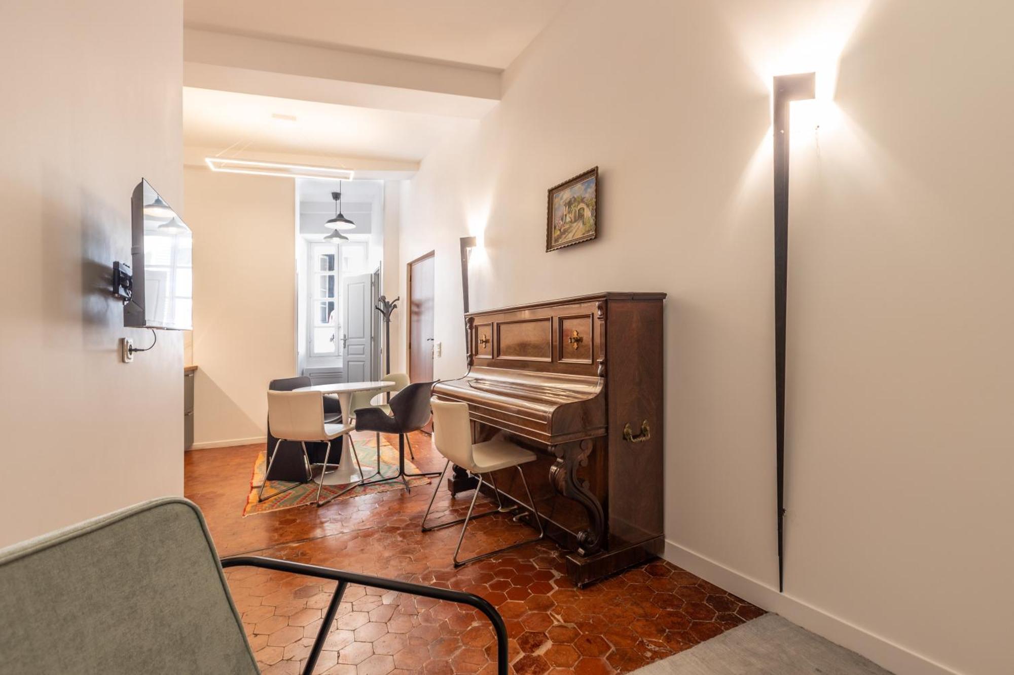 Menton Old Town Apartment Екстериор снимка